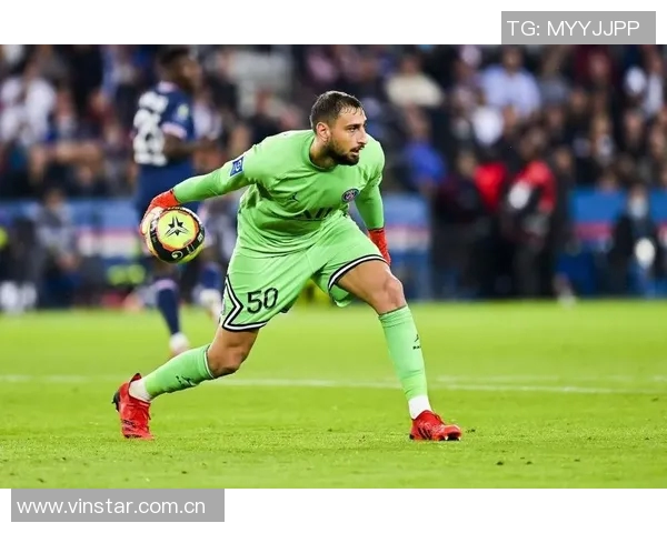 外媒报道盗窃多纳鲁马的21岁嫌犯在狱中自杀身亡引发关注